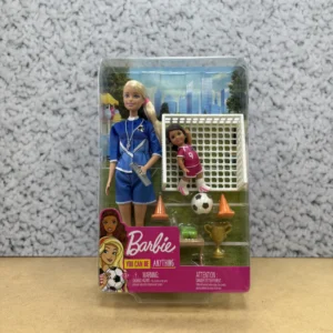 Barbie Entrenadora De Futbol Con Alumna