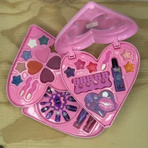 Set De Maquillaje Despegable Corazón